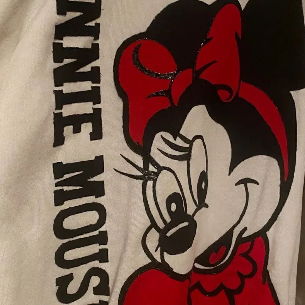 Minnie Mouse Vintage Sweatshirt - Picture 6 of 14